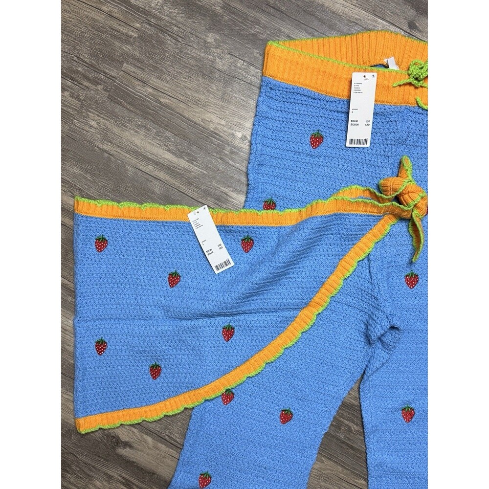 Urban Outfitters Out From Under Strawberry Knit Crop Top Pants Set L - Picture 2 of 11